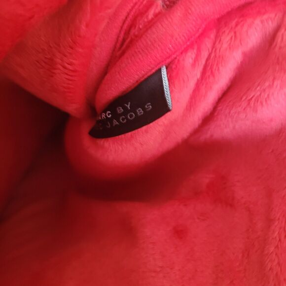 Marc By Marc Jacobs 10-11"Tablet Case Sleeve Padded Bag Red Cover Zip Neoprene - Picture 4 of 6